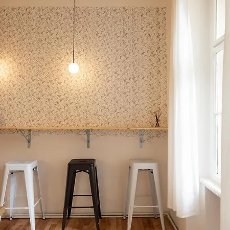 Masaryk Lounge Апартаменты Прага